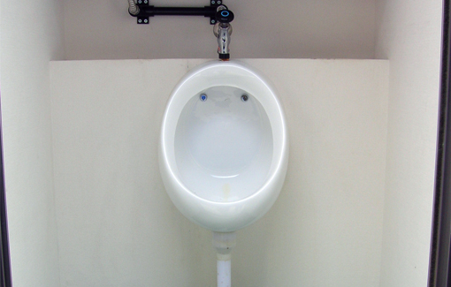 男性用も清潔で使いやすい