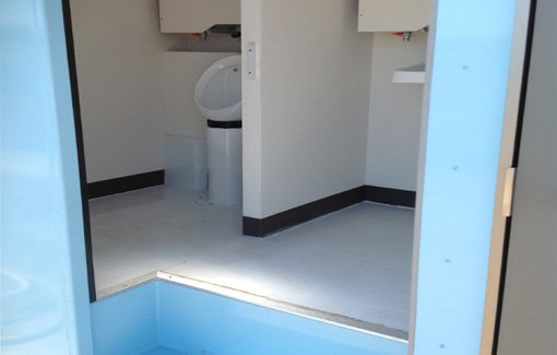 2t用男女共用トイレ（2人仕様） - 株式会社瑞穂