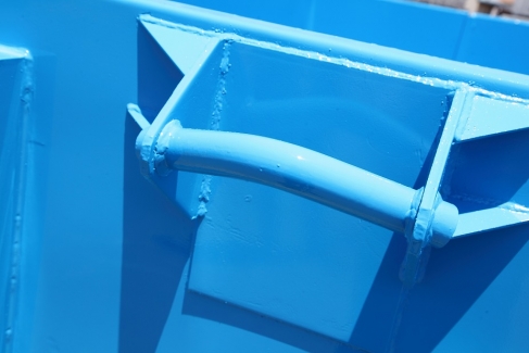 背面の引っかけ部（リフトバー）も安心の強度を実現！